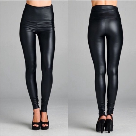 5⭐️ Best selling faux black leather - leggings - Picture 3 of 3
